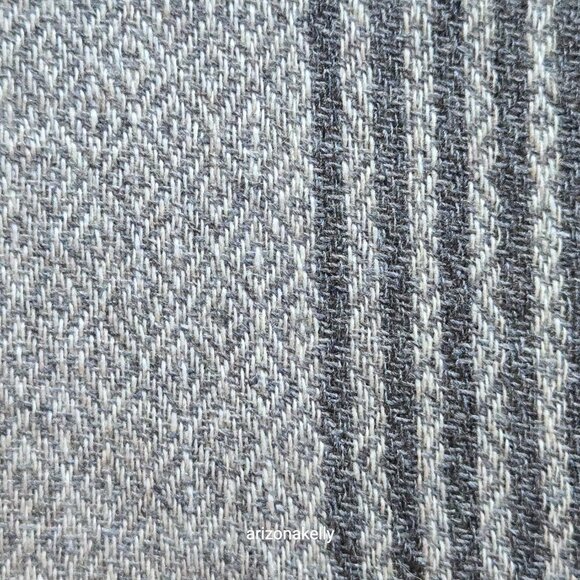 NWOT Cashmere Scarf Light and Dark Grey Stripe Diamond Weave - Picture 2 of 14